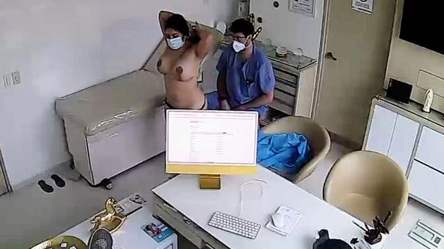 Indian Thick Ass Patient – Doctor Sex Video