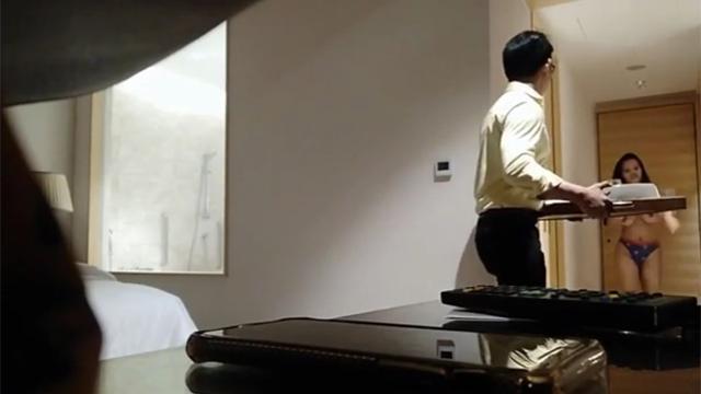 Horny wife Watching Waiter Dare Cock Nude – Xxxmms